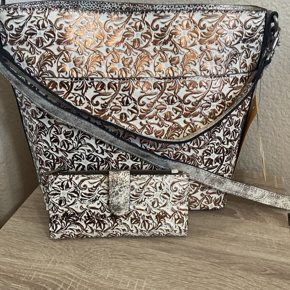 PATRICIA NASH HANDBAG 👜 WALLET SET